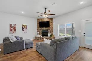 1411 Saratoga Dr, Sherman, TX 75092 - Photo 11