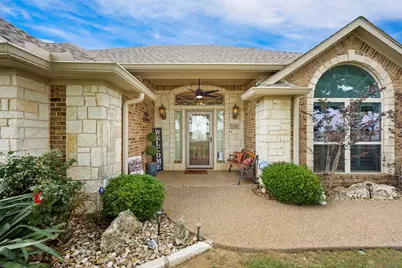 7520 Muirfield Drive, Cleburne, TX 76033 - Photo 3