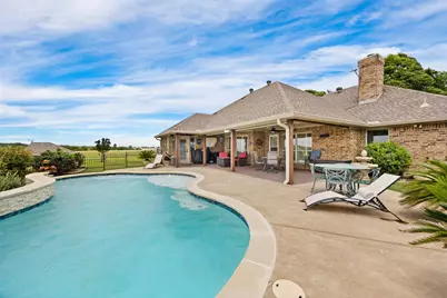 7520 Muirfield Drive, Cleburne, TX 76033 - Photo 31