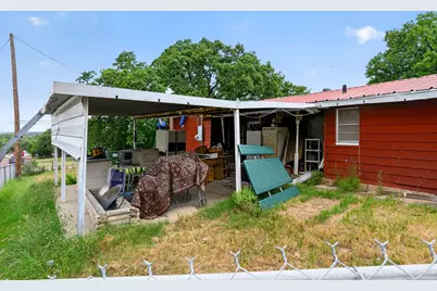 810 W Plummer Street, Eastland, TX 76448 - Photo 13