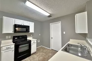 1412 Anna Lea Ln, Burleson, TX 76028 - Photo 7