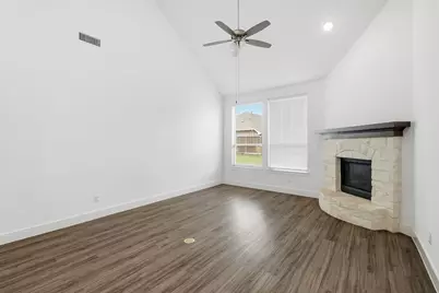 4005 Big Prairie Drive, Aubrey, TX 76227 - Photo 15