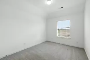4005 Big Prairie Dr, Aubrey, TX 76227 - Photo 33