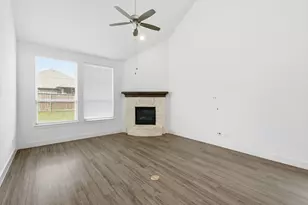 4005 Big Prairie Dr, Aubrey, TX 76227 - Photo 13