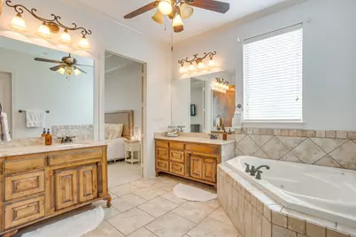 711 Flamingo Circle, Burleson, TX 76028 - Photo 23