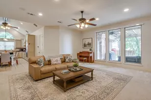 711 Flamingo Cir, Burleson, TX 76028 - Photo 11