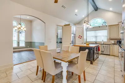711 Flamingo Circle, Burleson, TX 76028 - Photo 13