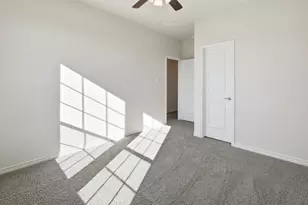7074 Bison Creek Ln, Garland, TX 75043 - Photo 21