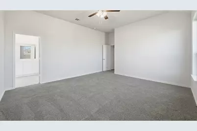 7074 Bison Creek Lane, Garland, TX 75043 - Photo 11