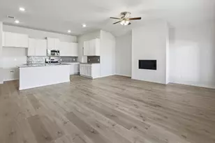 7074 Bison Creek Ln, Garland, TX 75043 - Photo 5