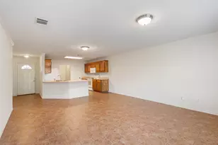 406 B Andrew Dr, Mabank, TX 75147 - Photo 3