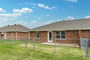 406 B Andrew Dr, Mabank, TX 75147 - Photo 13