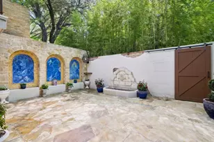 4656 Christopher Pl, Dallas, TX 75204 - Photo 35