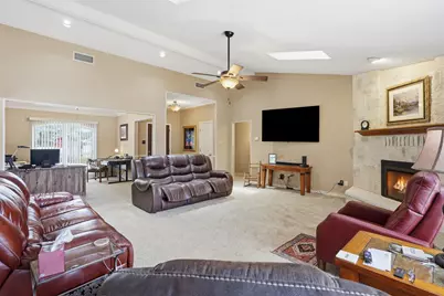 4021 Dakota Trail, Granbury, TX 76048 - Photo 13
