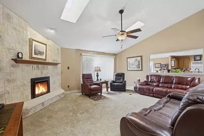 4021 Dakota Trail, Granbury, TX 76048 - Photo 11