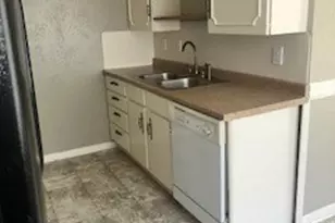 3201 Sanders Dr, Garland, TX 75042 - Photo 5