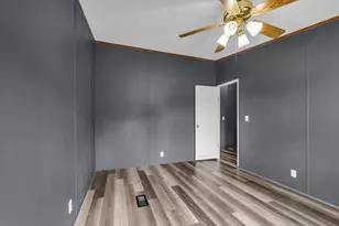 3615 Spring Valley Rd, Lorena, TX 76655 - Photo 15