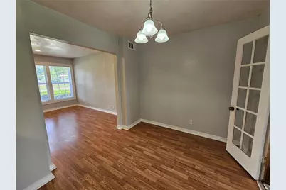 2023 E Illinois Avenue, Dallas, TX 75216 - Photo 11