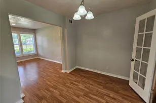 2023 E Illinois Ave, Dallas, TX 75216 - Photo 11