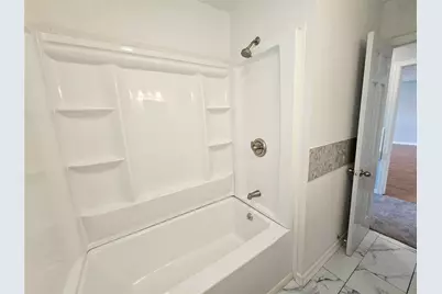 2023 E Illinois Avenue, Dallas, TX 75216 - Photo 17