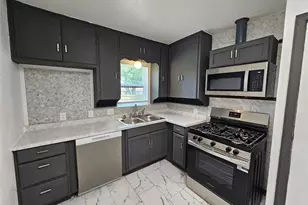 2023 E Illinois Ave, Dallas, TX 75216 - Photo 7