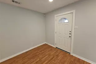 2023 E Illinois Ave, Dallas, TX 75216 - Photo 3