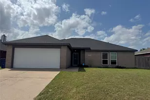 908 Cedar Ridge Ln, Burleson, TX 76028 - Photo 1