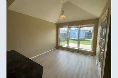 908 Cedar Ridge Lane, Burleson, TX 76028 - Photo 5