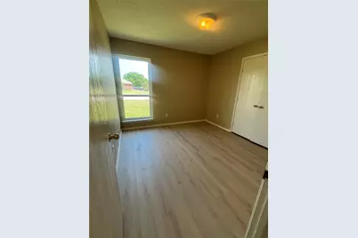 908 Cedar Ridge Lane, Burleson, TX 76028 - Photo 17
