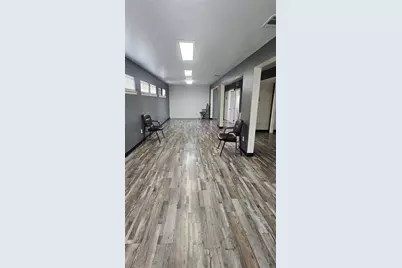220 W 10th Street, Dallas, TX 75208 - Photo 23