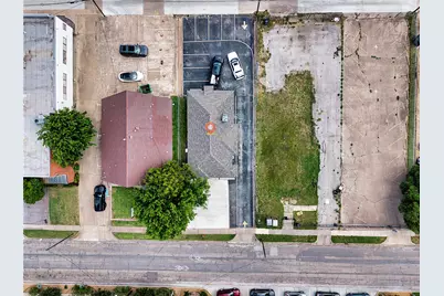 220 W 10th Street, Dallas, TX 75208 - Photo 33