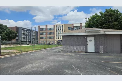 220 W 10th Street, Dallas, TX 75208 - Photo 29
