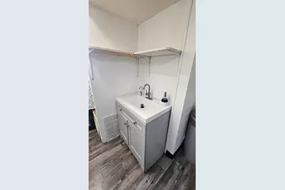 220 W 10th Street, Dallas, TX 75208 - Photo 25