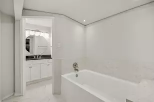 9740 Dartridge Dr, Dallas, TX 75238 - Photo 17
