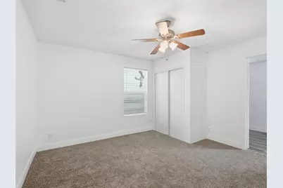 304 W Texas Street, Denison, TX 75020 - Photo 17