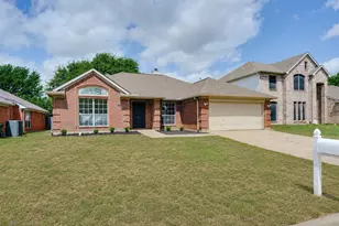 6234 St Leonard Dr, Arlington, TX 76001 - Photo 1