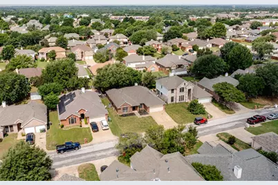 6234 St Leonard Drive, Arlington, TX 76001 - Photo 23