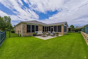 2204 Cane Hill Dr, Frisco, TX 75036 - Photo 25