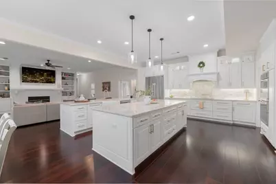 302 W Charlottesville Avenue, Colleyville, TX 76034 - Photo 1