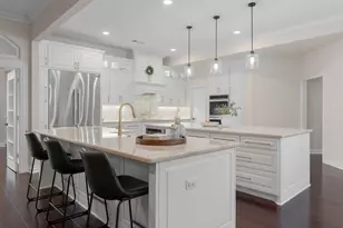 302 W Charlottesville Ave, Colleyville, TX 76034 - Photo 3
