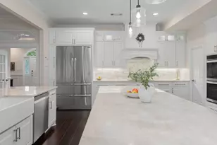 302 W Charlottesville Ave, Colleyville, TX 76034 - Photo 9