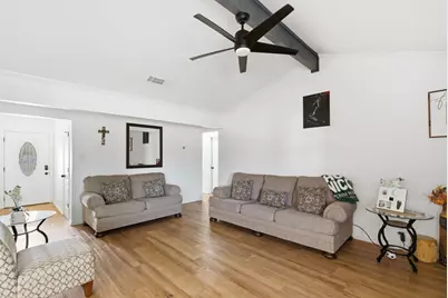 2009 Adams Lane S, Azle, TX 76020 - Photo 7
