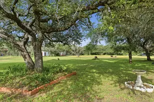 2009 Adams Ln S, Azle, TX 76020 - Photo 3
