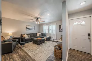 350 S Pearson Ln, Azle, TX 76020 - Photo 7