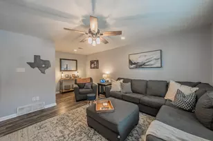 350 S Pearson Ln, Azle, TX 76020 - Photo 9