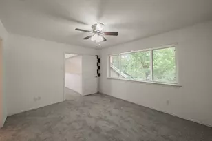 8404 Forest Ln, Dallas, TX 75243 - Photo 17