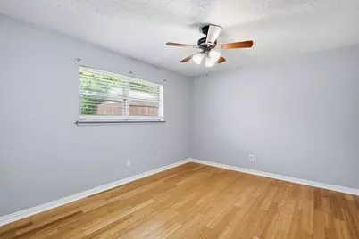2202 Canyonwood Drive, Arlington, TX 76012 - Photo 13
