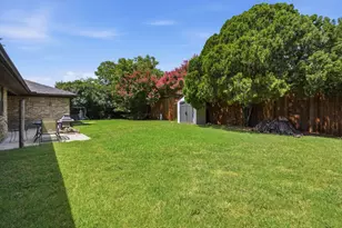 2202 Canyonwood Dr, Arlington, TX 76012 - Photo 3
