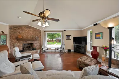 1600 Delaford Drive, Carrollton, TX 75007 - Photo 5