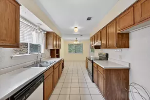 5724 Sea Breeze Ln, Fort Worth, TX 76135 - Photo 15